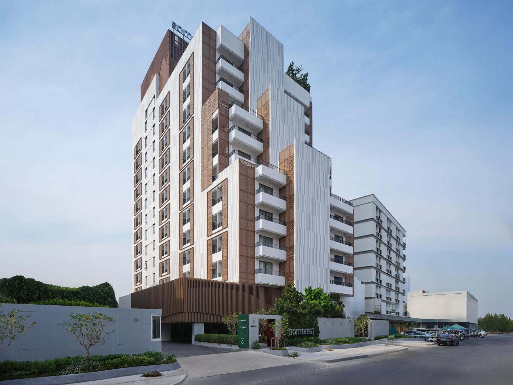 Somerset Sukhumvit 71 Bangkok Zewnętrze zdjęcie